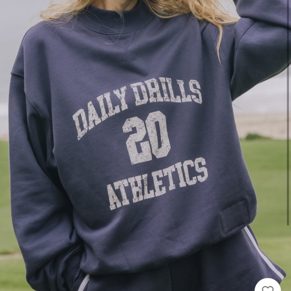 Daily Drills Fleece Crewneck- DD athletics SOLD OUT